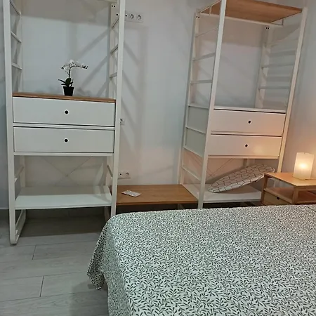 Kyomu El Pilar 2 Apartment *