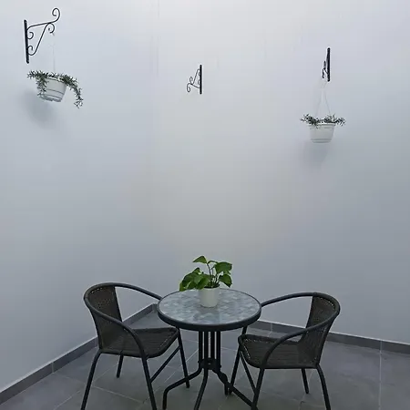Kyomu El Pilar 2 Appartement *